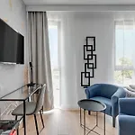 Center Garden Gates Boutique By Downtown Apartament