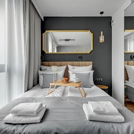 Center Garden Gates Boutique By Downtown * 그단스크