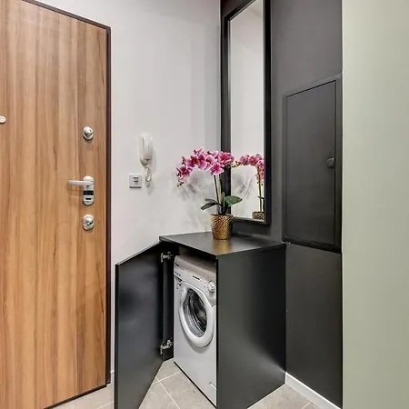 Center Garden Gates Boutique By Downtown 그단스크