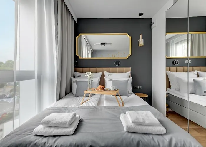 Center Garden Gates Boutique By Downtown * Gdansk